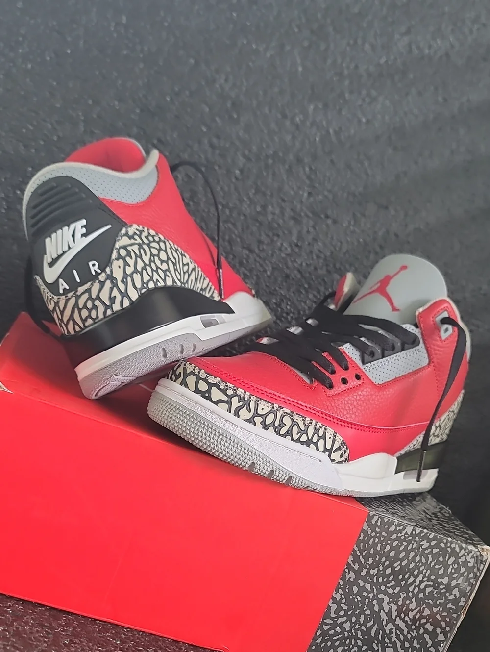 Nike Air Jordan 3 Retro SE 